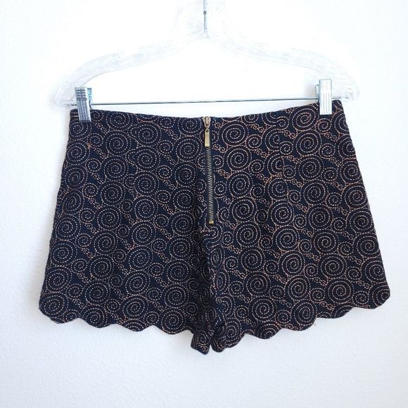 Very j Embroidered shorts Medium - Picture 2 of 3